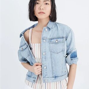 Madewell body crop Jean jacket EUC
